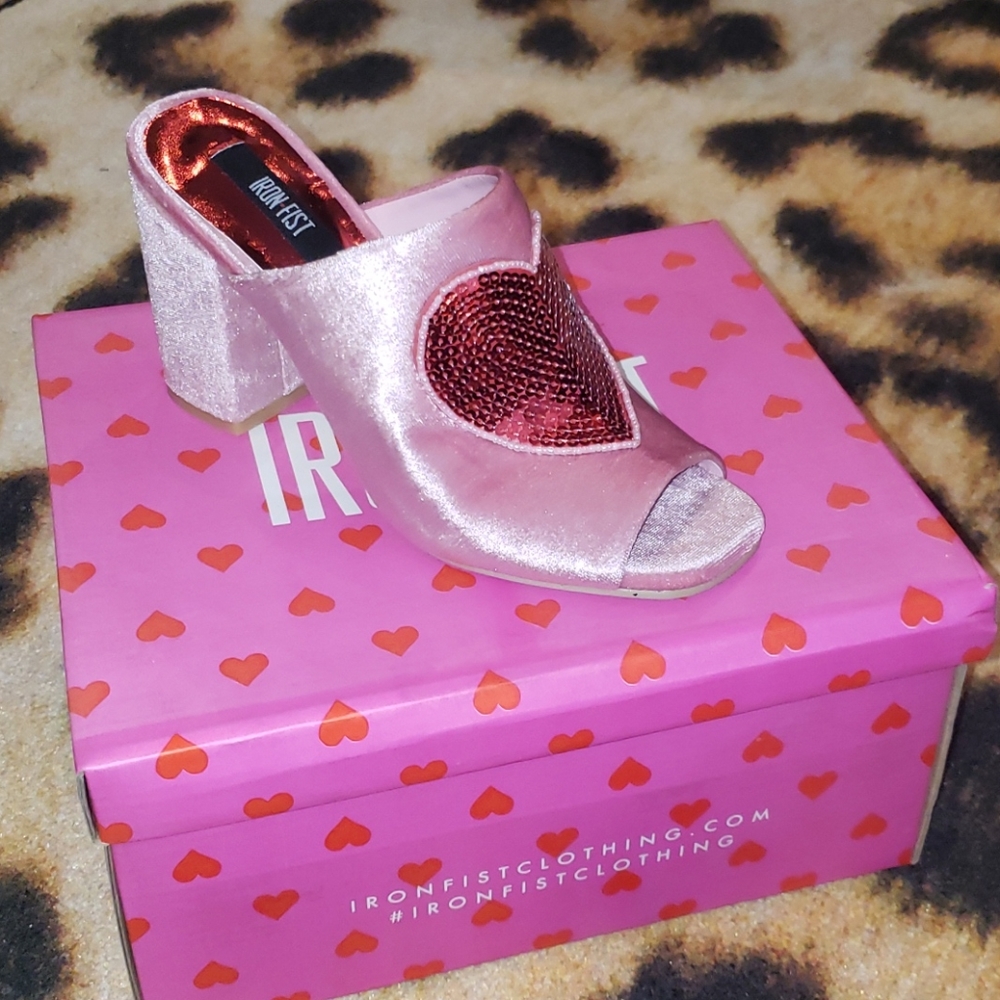 ⭐❤Velvet Sparkle Hearts ❤